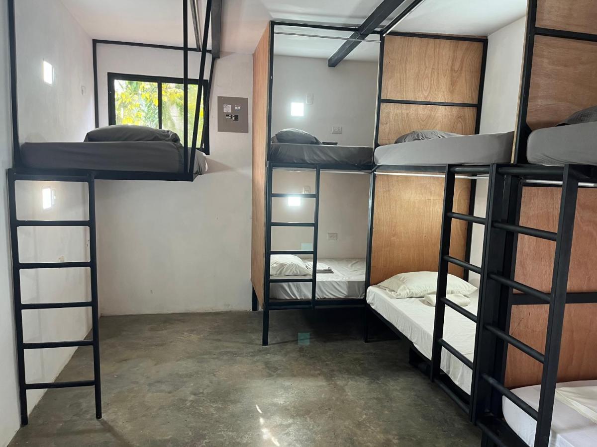 Akih Pods Hostel Playa Santa Teresa  외부 사진