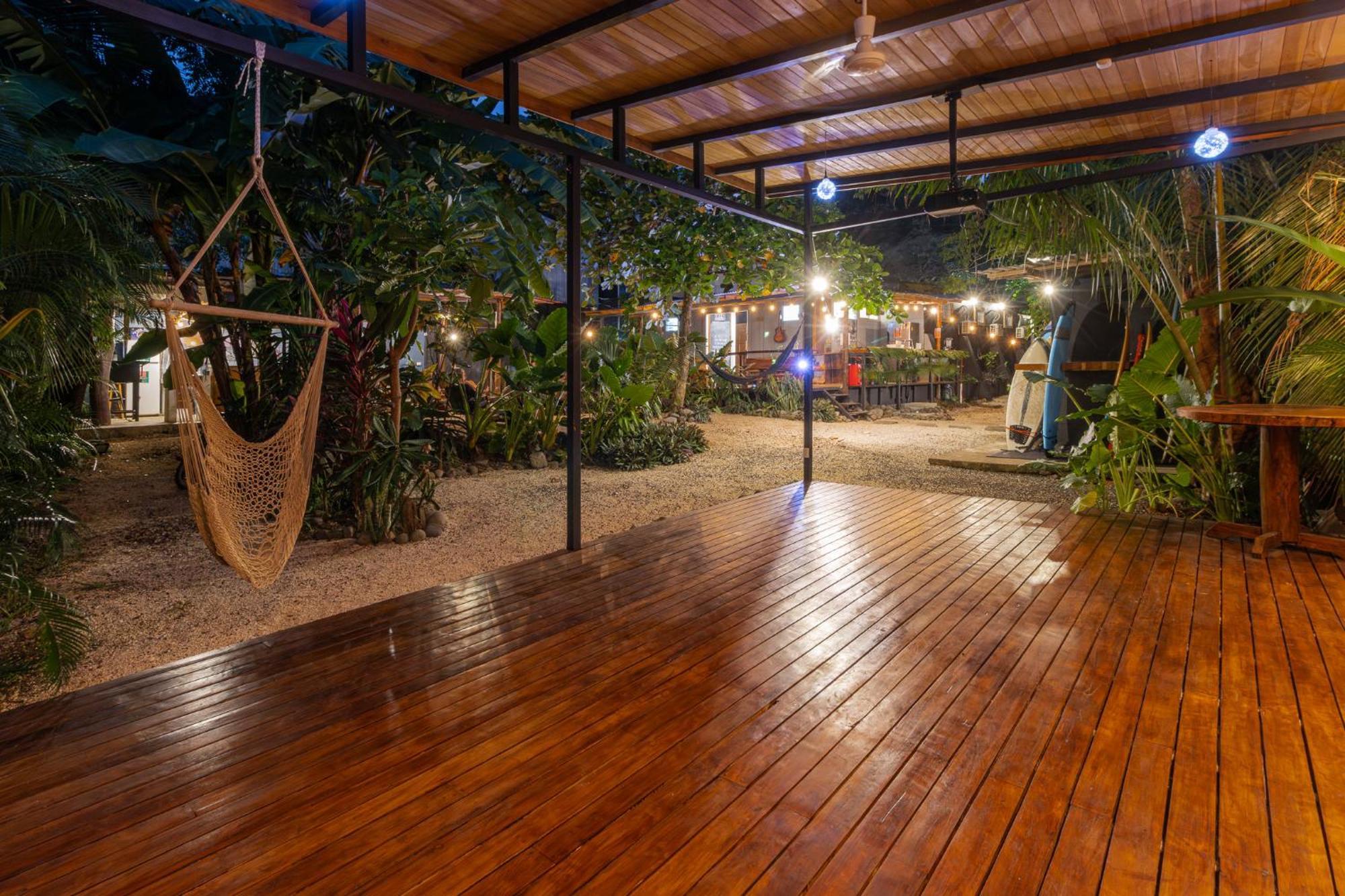 Akih Pods Hostel Playa Santa Teresa  외부 사진